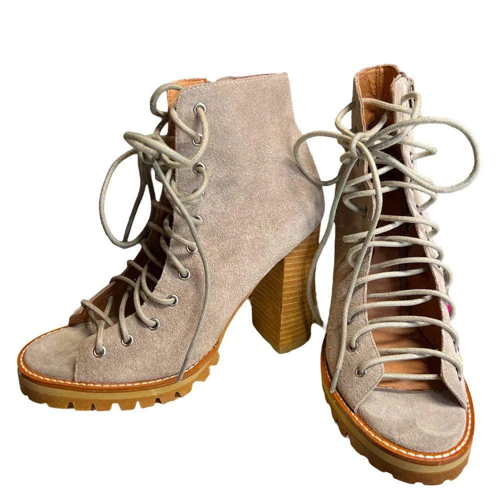 Jeffrey Campbell Free People NWOT Taupe Suede Open Front Lace up 4.5” Heel Shoes - Picture 1 of 11